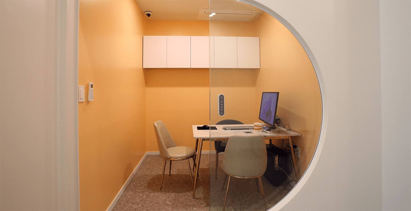 Seoul Oracle Dental Clinic Busan official facility interior, photograph 3